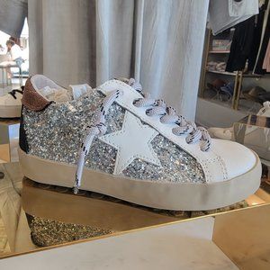 NIB Toddler silver glitter tennis shoes